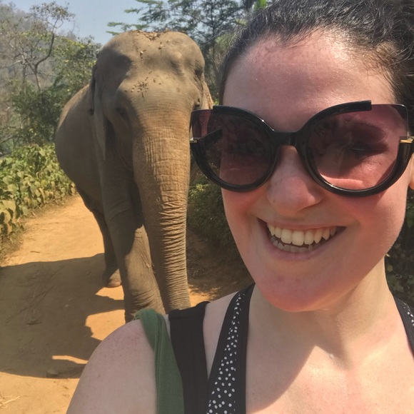 Meet your Posher, Emily - Picture 8 of 11